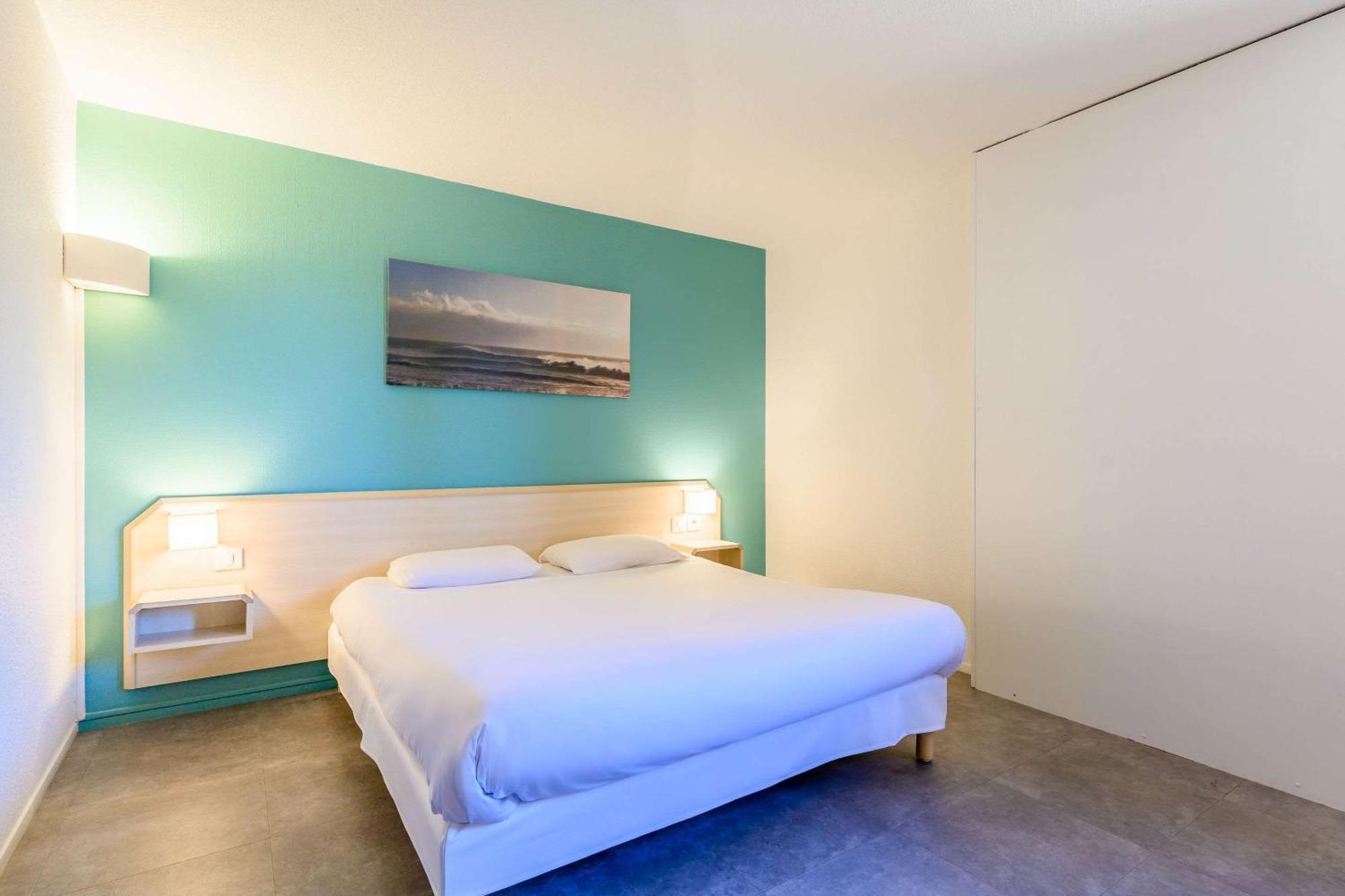 Comfort Orleans Hotel 3*